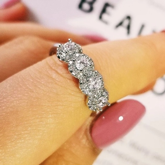 NEW 925 STERLING SILVER DIAMOND ETERNITY BAND RING - Picture 2 of 7